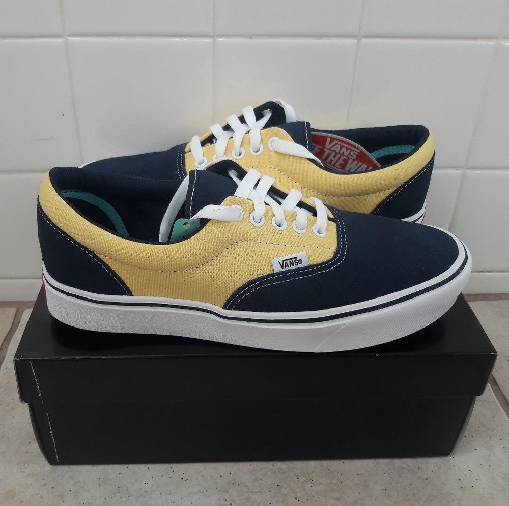 vans - Picture 1 of 3